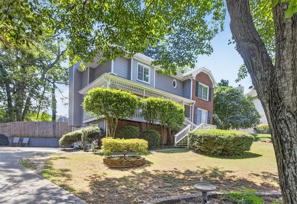540 Clear Lake Lane Suwanee, GA 30024