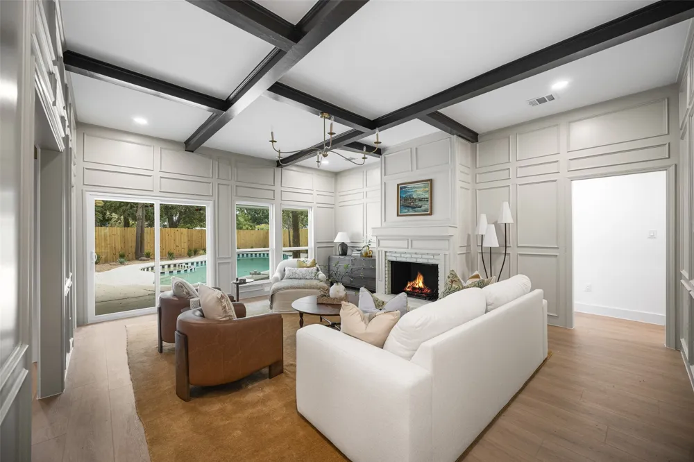 408 Forest Grove Drive Richardson, TX 75080