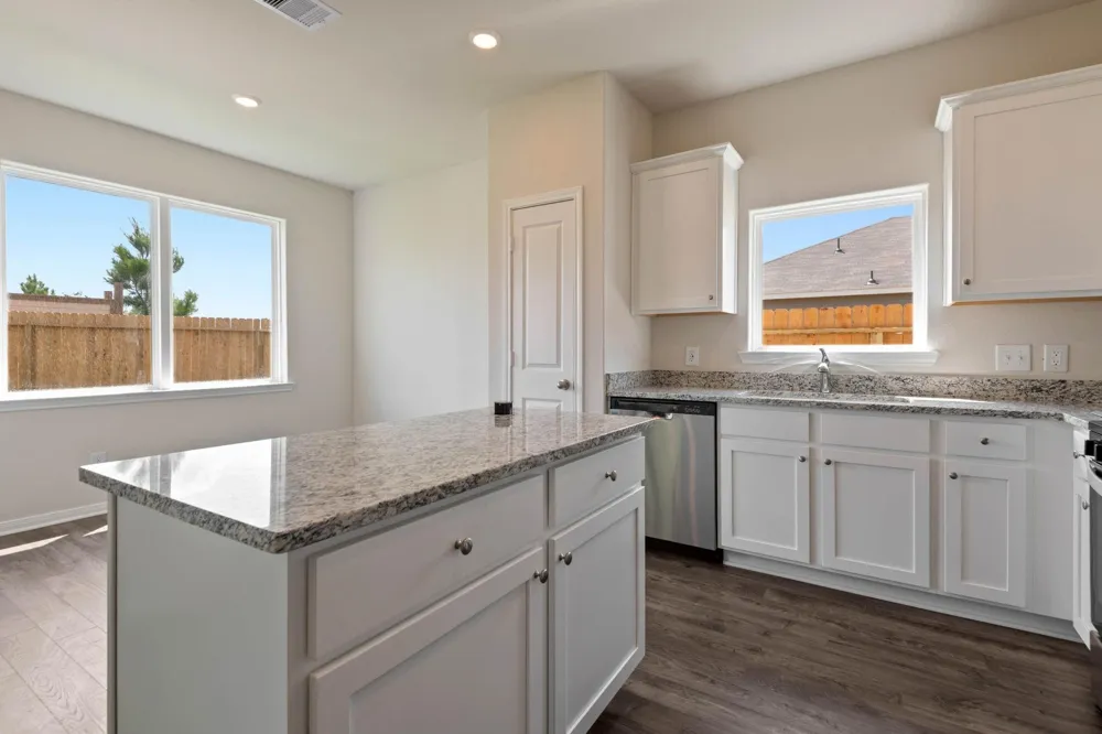 10362 Red Cardinal Drive Cleveland, TX 77328
