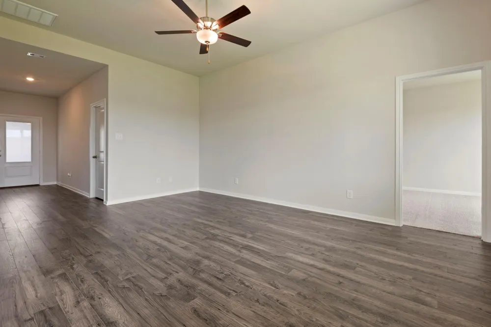 10362 Red Cardinal Drive Cleveland, TX 77328