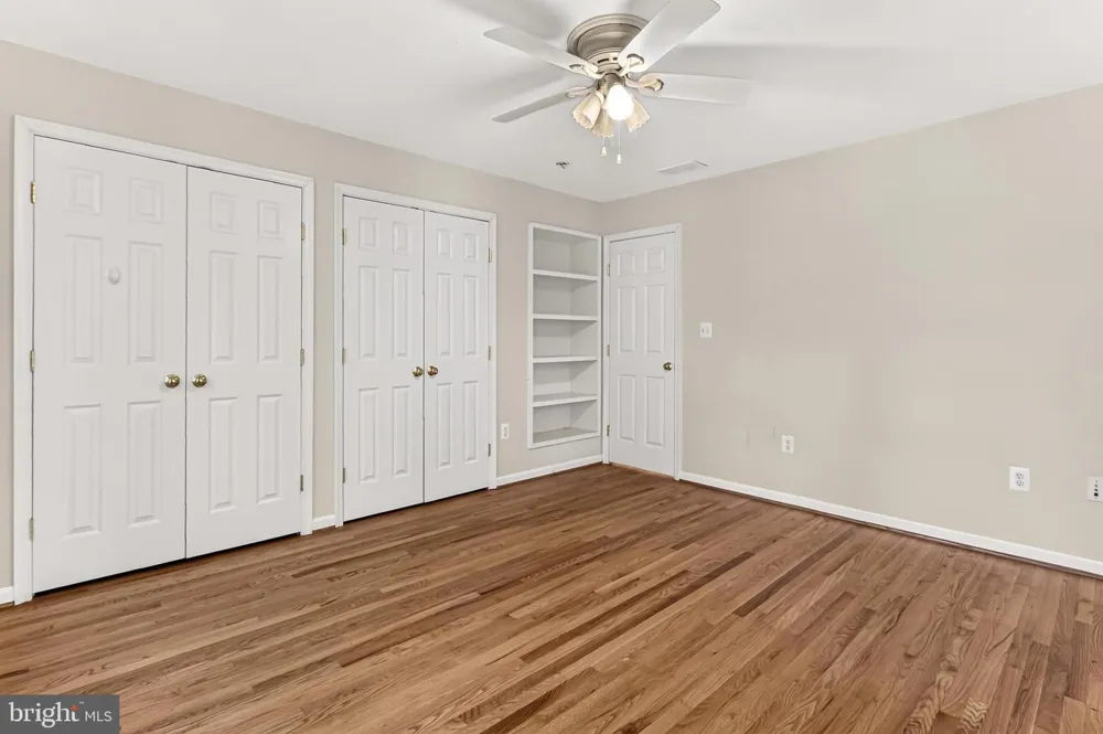1111 KENNEDY Falls Church, VA 22046