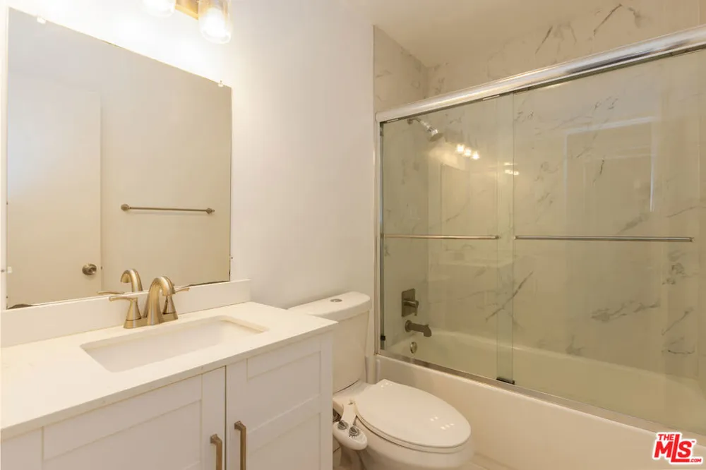 912 Hilldale Avenue #2 West Hollywood, CA 90069