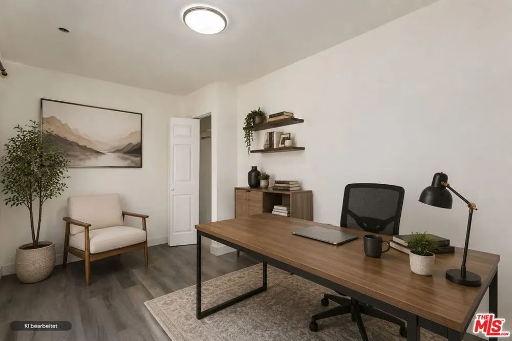 912 Hilldale Avenue #2 West Hollywood, CA 90069