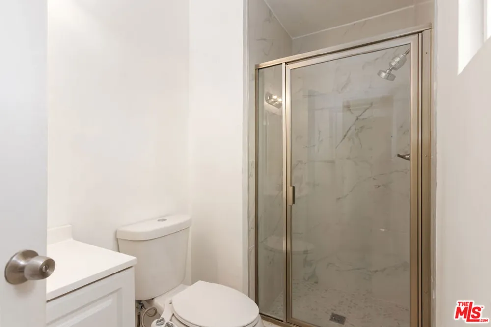 912 Hilldale Avenue #2 West Hollywood, CA 90069