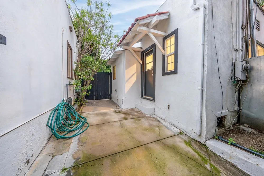 1301 Seward Los Angeles, CA 90028