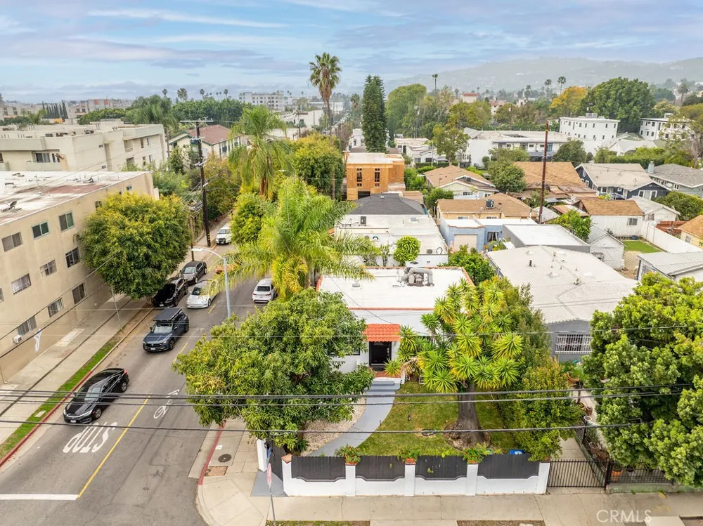 1301 Seward Los Angeles, CA 90028