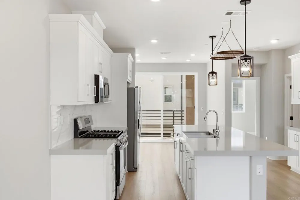 1859 Posh Ln Chula Vista, CA 91915