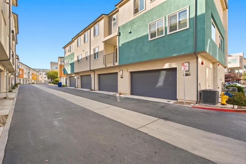 1859 Posh Ln Chula Vista, CA 91915