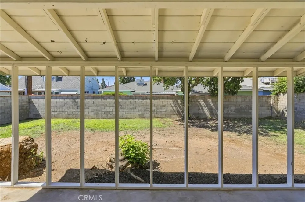 3862 San Marcos Avenue Riverside, CA 92504