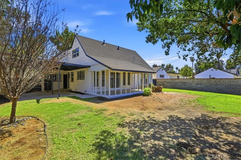 3862 San Marcos Avenue Riverside, CA 92504