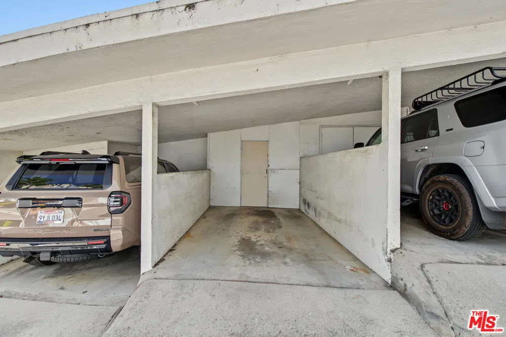 Address Not Shown Malibu, CA 90265