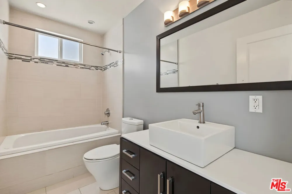 Address Not Shown Malibu, CA 90265