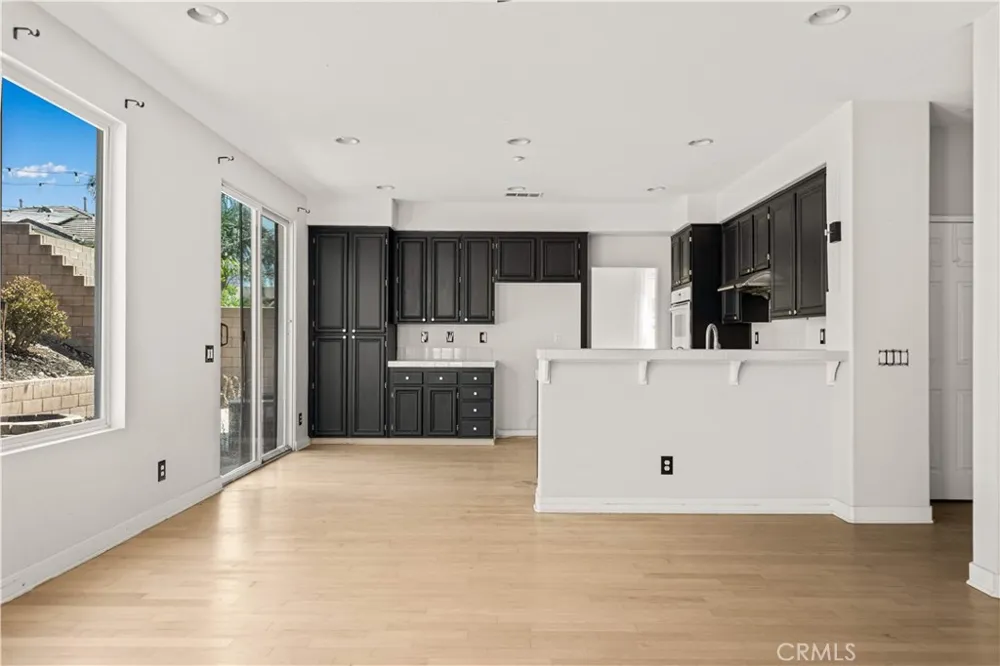 6153 Chantel Drive Fontana, CA 92336