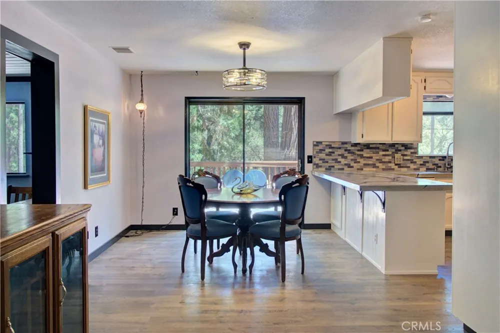 15430 Kingridge Circle Forest Ranch, CA 95942