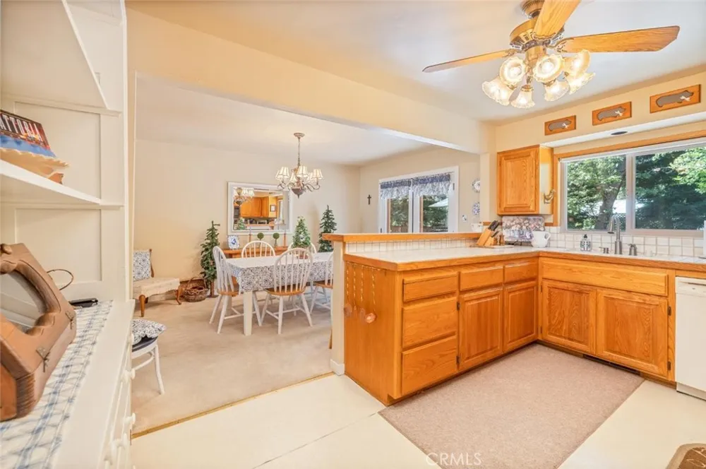 39268 Robin Bass Lake, CA 93604