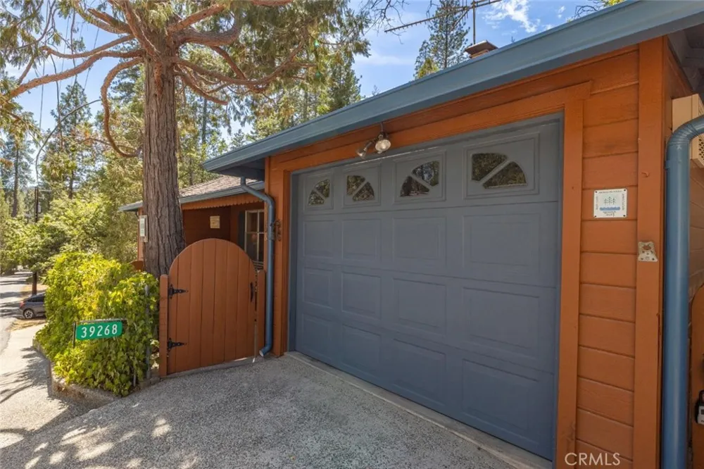 39268 Robin Bass Lake, CA 93604