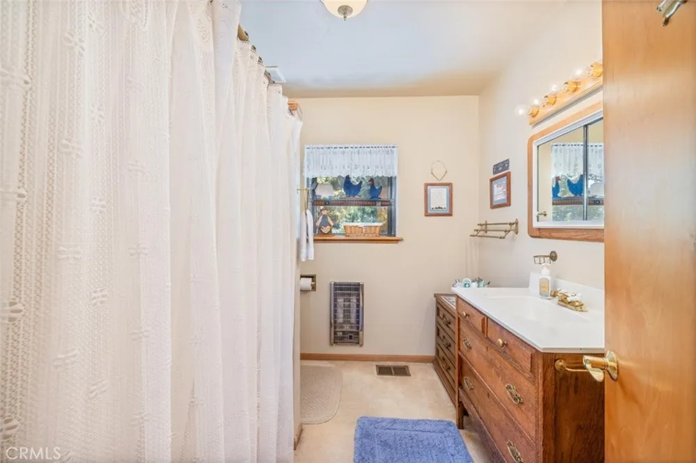 39268 Robin Bass Lake, CA 93604