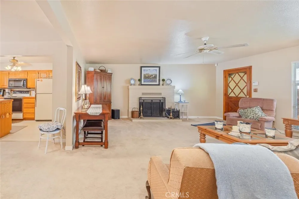 39268 Robin Bass Lake, CA 93604