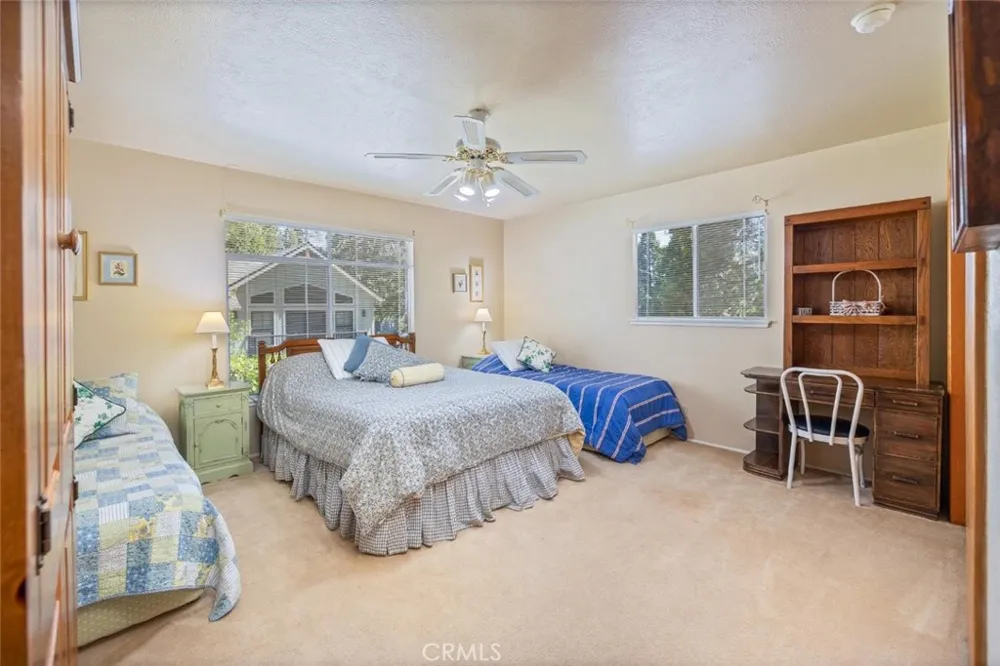 39268 Robin Bass Lake, CA 93604