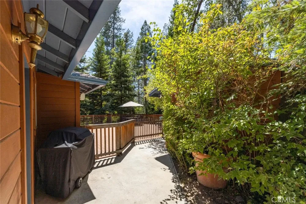 39268 Robin Bass Lake, CA 93604