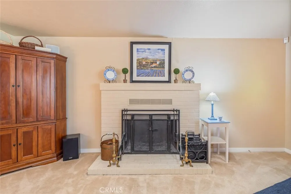 39268 Robin Bass Lake, CA 93604
