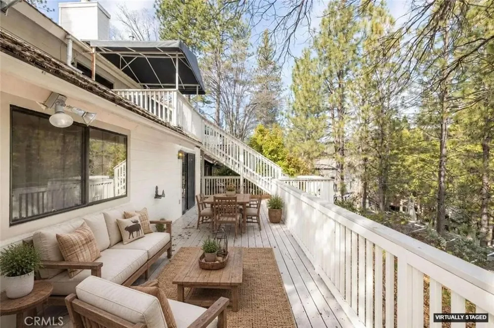 50850 Smoke Tree Bass Lake, CA 93604