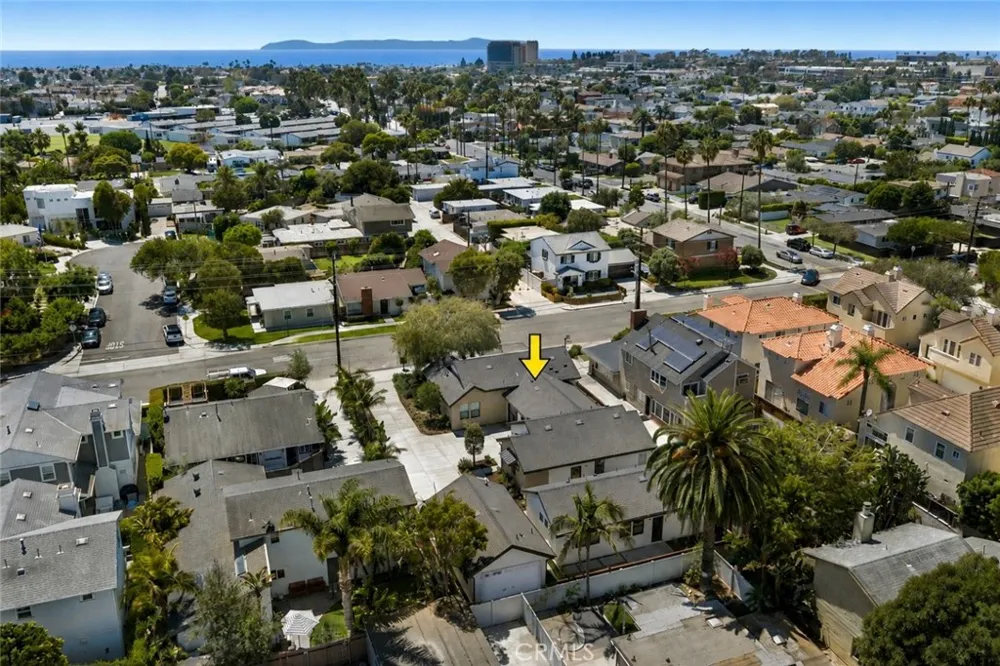 314 E 16th #D Costa Mesa, CA 92627