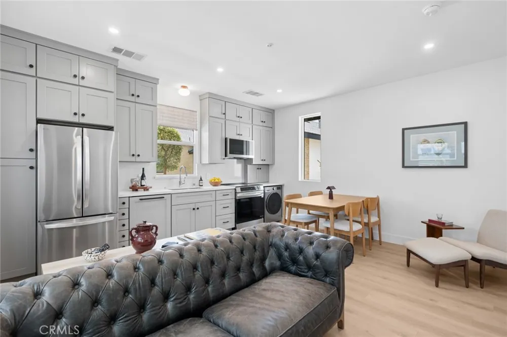 314 E 16th #D Costa Mesa, CA 92627