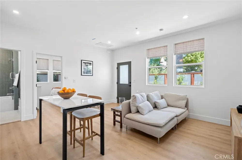314 E 16th #C Costa Mesa, CA 92627