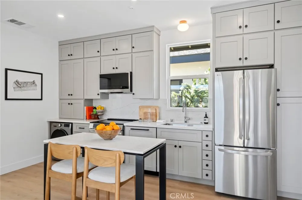 314 E 16th #C Costa Mesa, CA 92627
