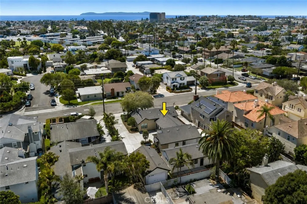 314 E 16th #C Costa Mesa, CA 92627