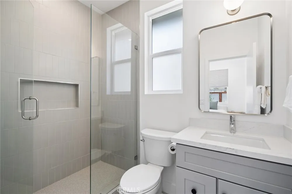 314 E 16th #C Costa Mesa, CA 92627