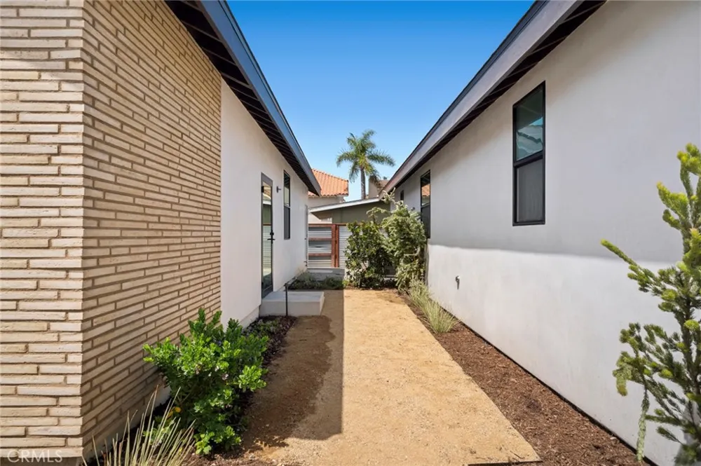 314 E 16th #C Costa Mesa, CA 92627