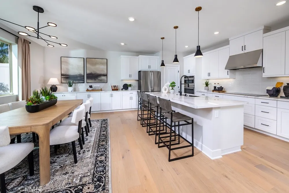 462 Citrus Oak Road Glendora, CA 91740