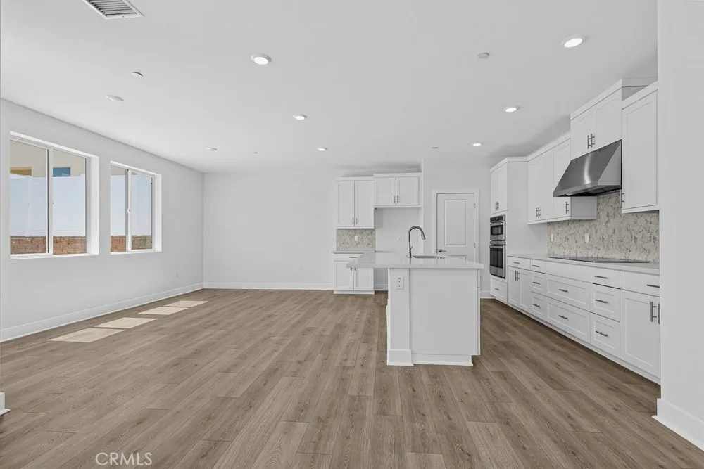 462 Citrus Oak Road Glendora, CA 91740
