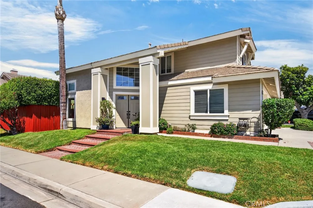 8082 Summer Place Fontana, CA 92336