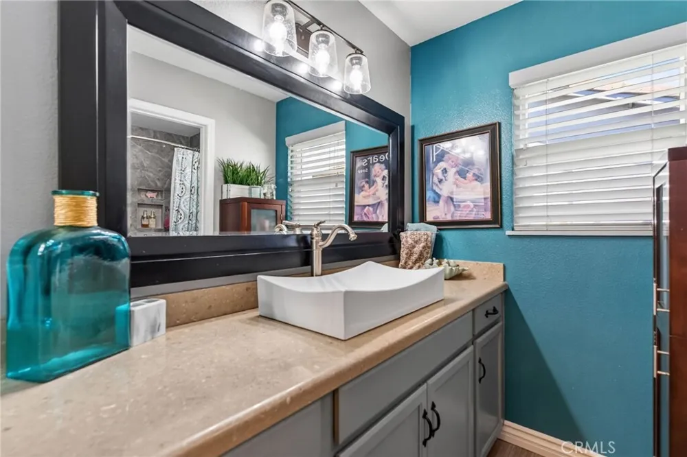 8082 Summer Place Fontana, CA 92336