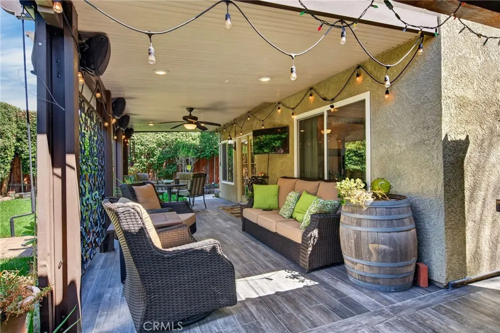 8082 Summer Place Fontana, CA 92336