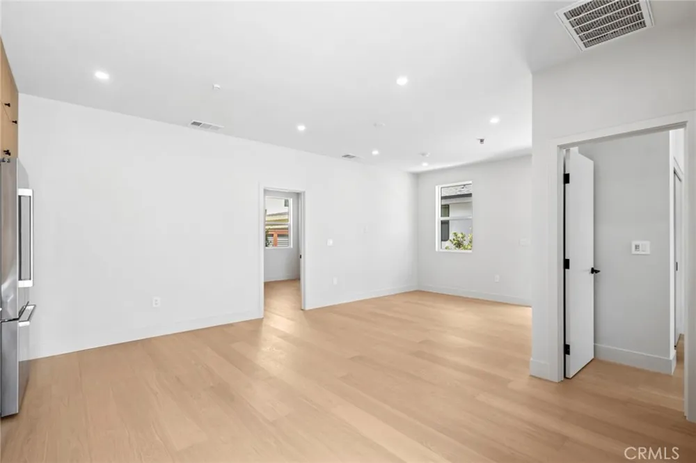 314 E 16th #B Costa Mesa, CA 92627