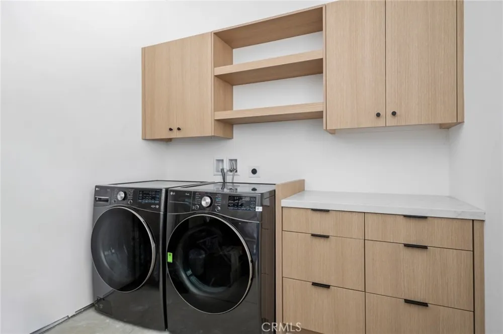 314 E 16th #B Costa Mesa, CA 92627