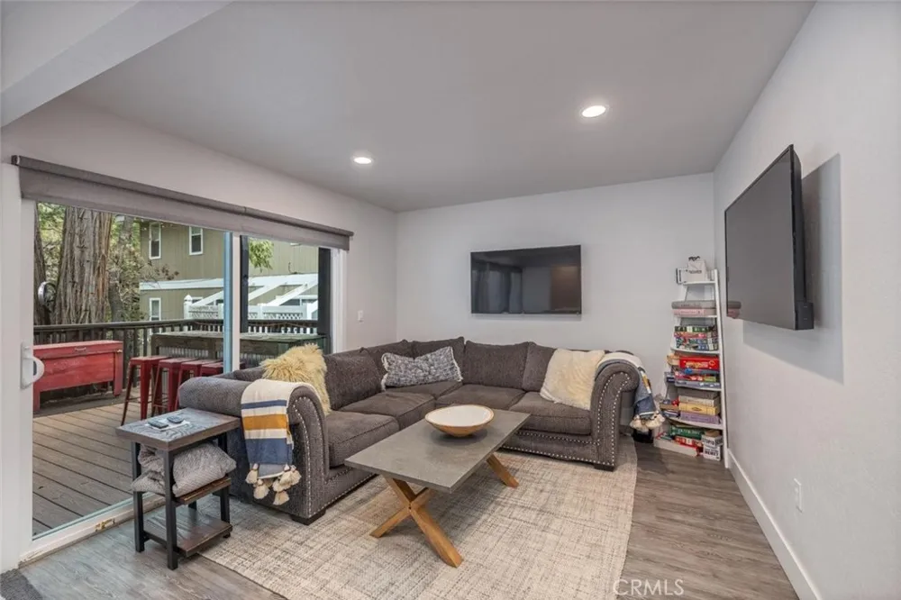 39253 Robin Bass Lake, CA 93604