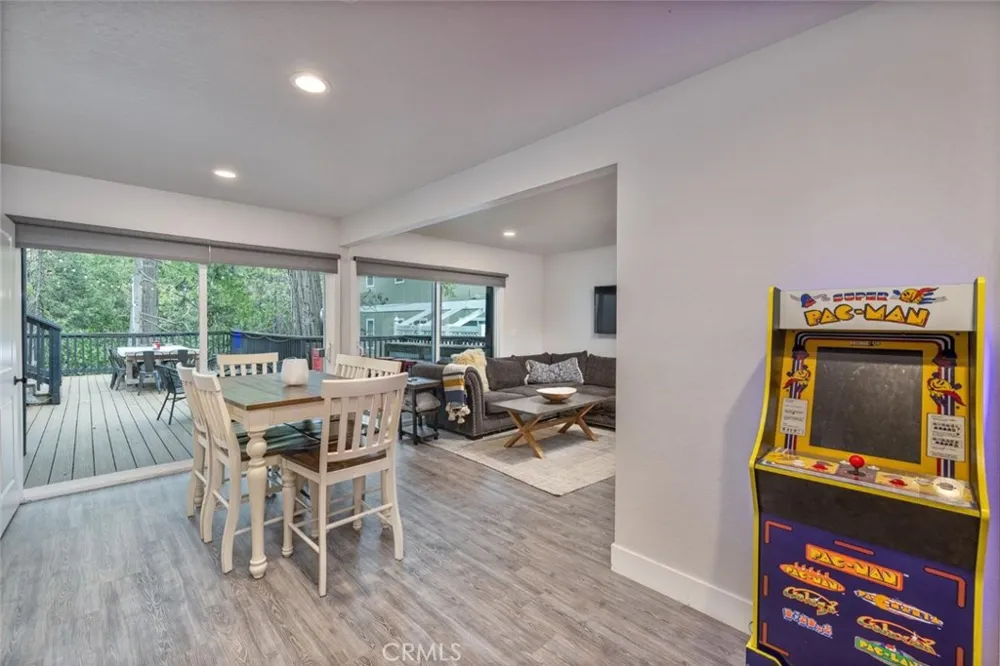 39253 Robin Bass Lake, CA 93604