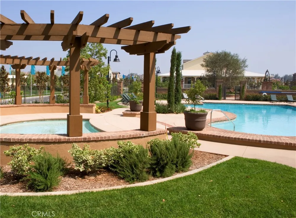 3950 E. BUCKNELL PASEO Ontario, CA 91761