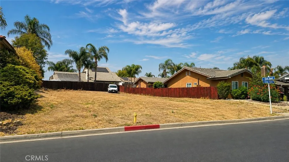 30011 Clear Water Canyon Lake, CA 92587