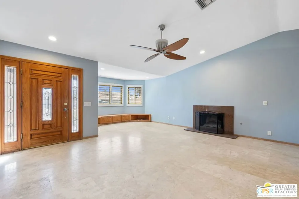 28465 Avenida Condesa Cathedral City, CA 92234