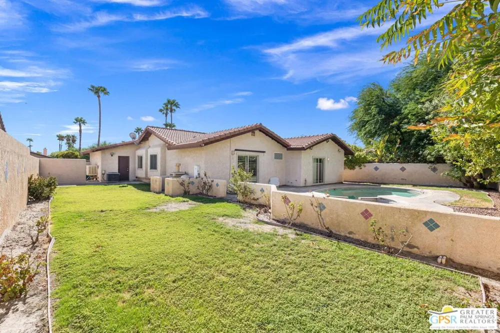 28465 Avenida Condesa Cathedral City, CA 92234