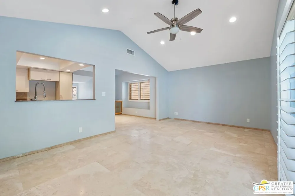 28465 Avenida Condesa Cathedral City, CA 92234
