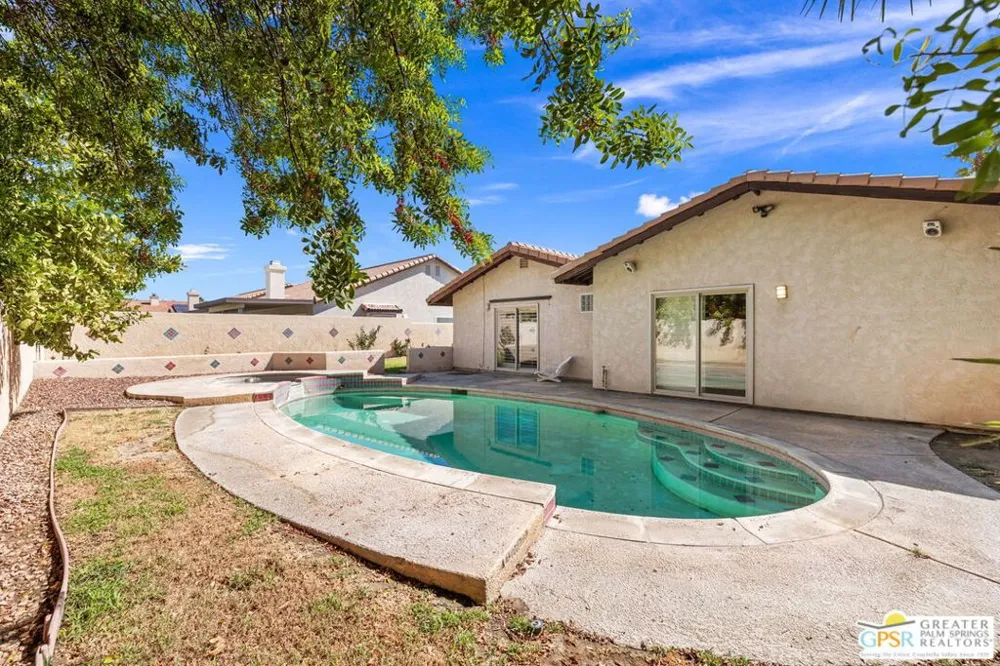 28465 Avenida Condesa Cathedral City, CA 92234