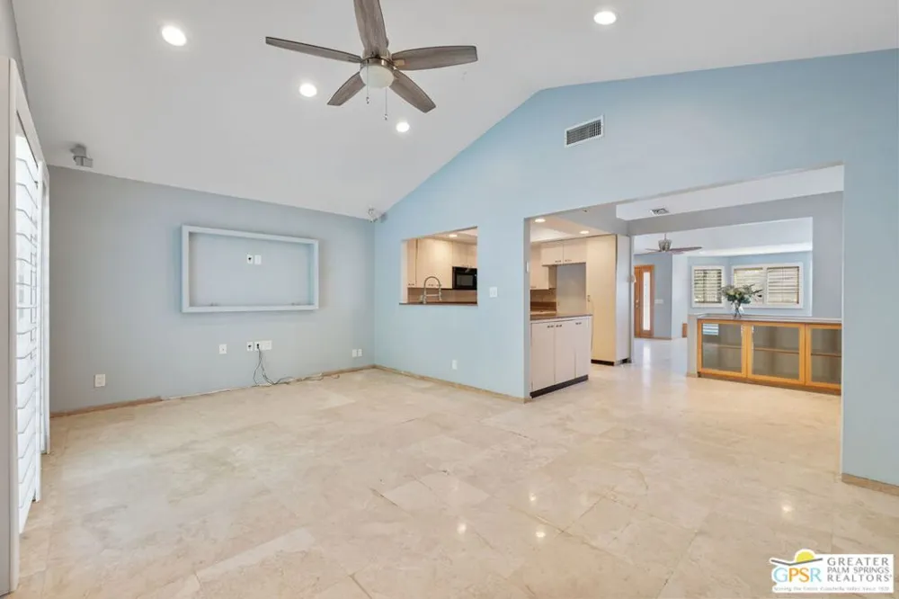 28465 Avenida Condesa Cathedral City, CA 92234