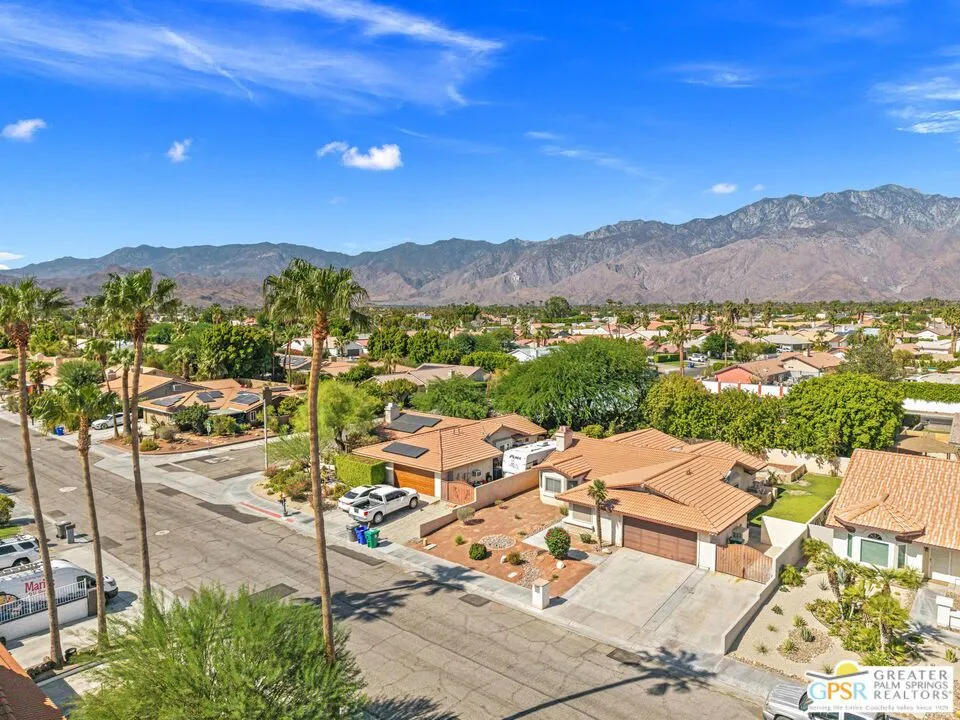 28465 Avenida Condesa Cathedral City, CA 92234